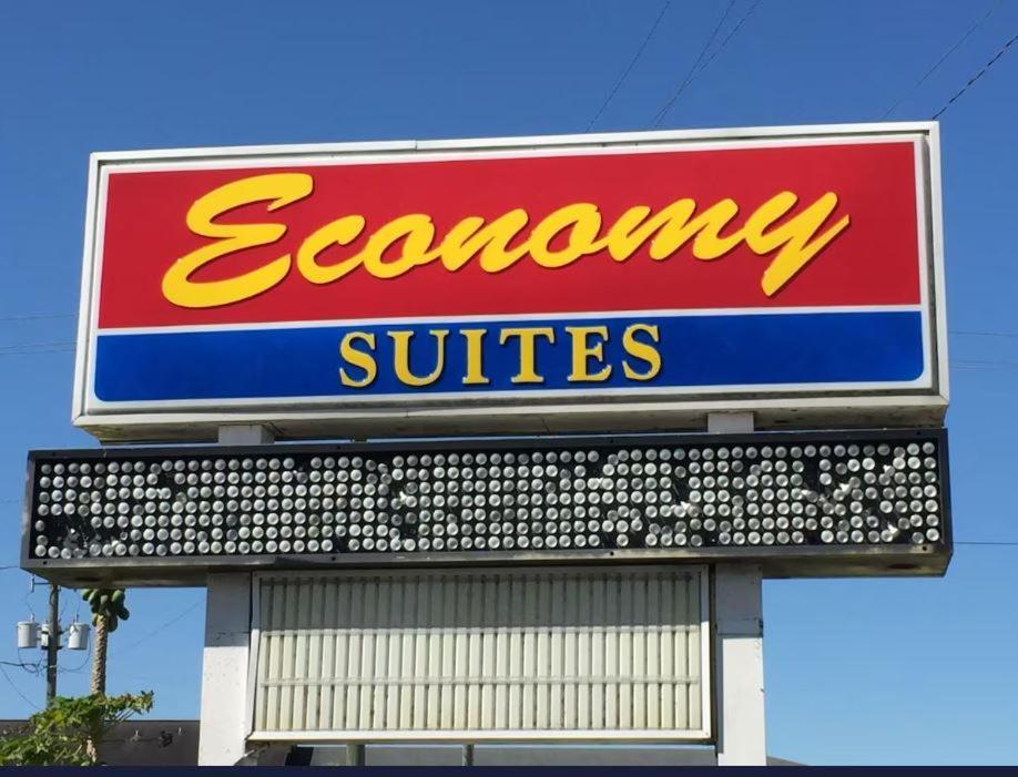 Economy Suites وينتر هافن المظهر الخارجي الصورة